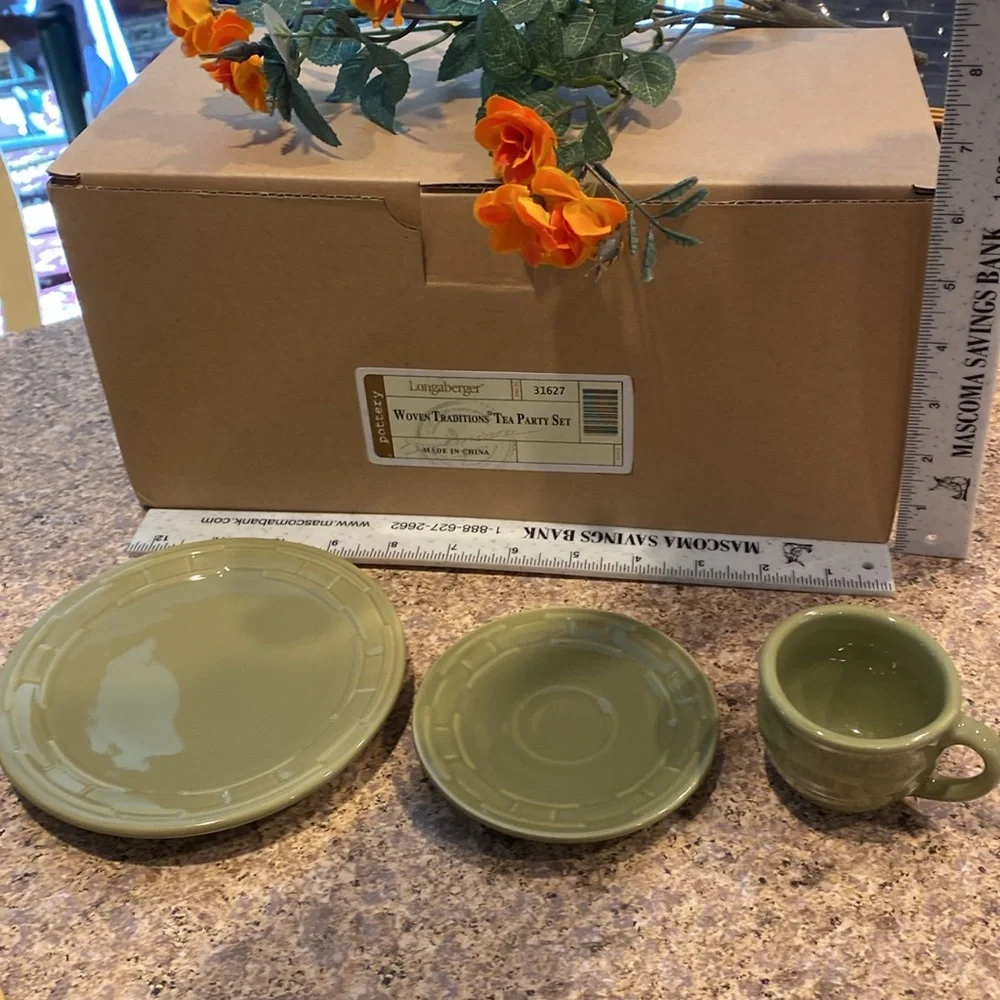 Longaberger Woven Traditions Childs Tea Party Set Item 31627 Pottery